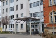 CDU fordert Jung auf sich von Pamphlet zu distanzieren