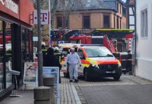 Einsatz nach Balkonsturz in der Antoniterstraße