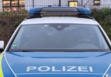 PKW überschlägt sich nach Überholmanöver