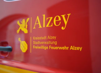 Brand in leerstehendem Haus beschäftigt Feuerwehr in Alzey
