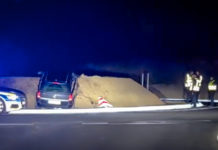 Erneuter Unfall am neuen Kreisel bei Schafhausen – Ablenkung durch Großbaustelle führt zu Crash