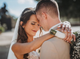 Alzey veröffentlicht Trautermine für 2026: Warum die Wahl des Fotografen jetzt entscheidend wird Hochzeitstermine 2026 Stadt Alzey, Fotograf Jan Weber Emotive Photography