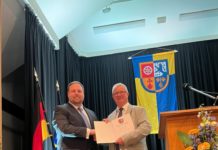 Feierlicher Amtswechsel in Wöllstein: Verabschiedung von Bürgermeister Gerd Rocker und Vereidigung von Johannes Brüchert