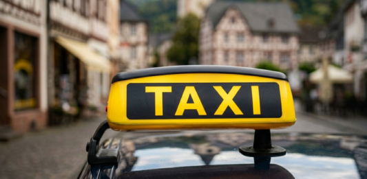 Zuschlag auf Taxifahrten im Landkreis beschlossen