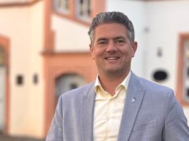 Bürgermeister Steffen Jung lädt wieder zum Gespräch auf dem Wochenmarkt ein