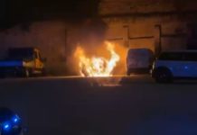 Feuer in der Friedrichstraße: Was löste den Fahrzeugbrand aus?