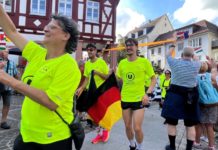 993 Kilometer verbinden Alzey und Josselin: Läufer suchen Mitreisende