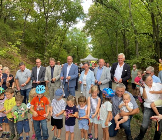 Neuer Radweg zwischen Wendelsheim und Geistermühle offiziell freigegeben