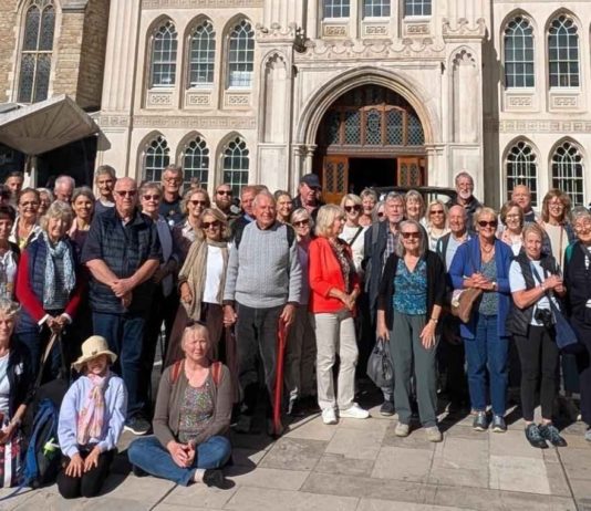 Alzeyer besuchen Partnerstadt Harpenden: Freundschaft über Grenzen hinweg